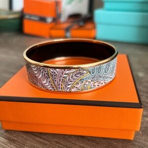 Hermès Wide Enamel Bangle